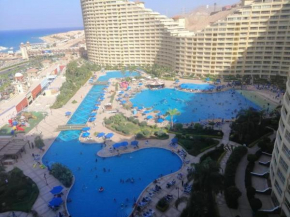 porto pyramids sea view family only in Ain Sokhna